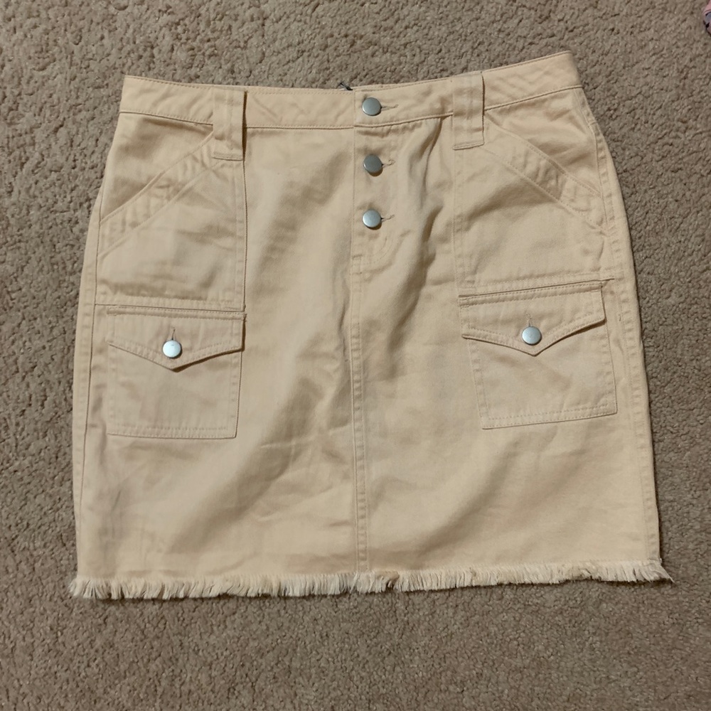 🎊 Pale pink denim mini skirt